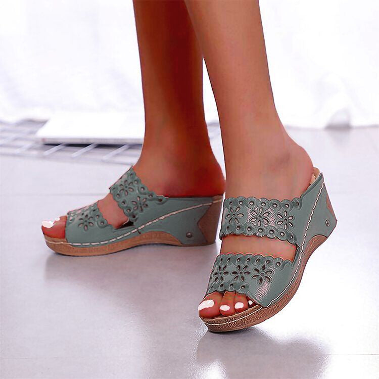 The Lattice Wedge Slide in Green