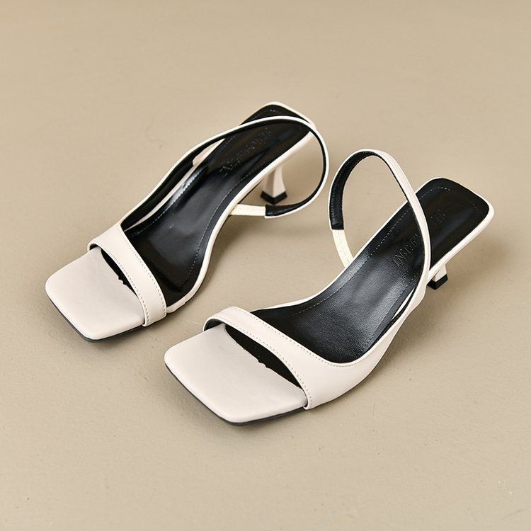 The Slingback Kitten Heel