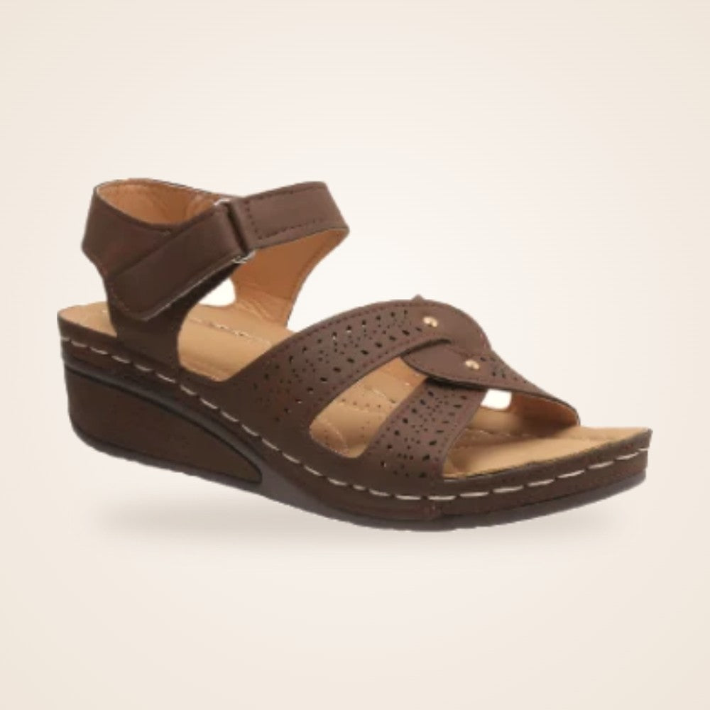 Flower Cut Out Wedge in coffee