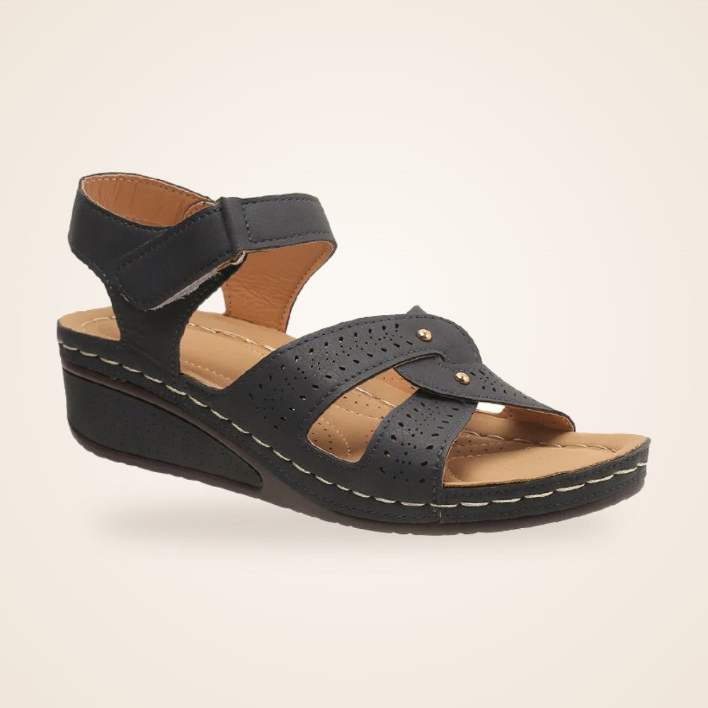 Flower Cut Out Wedge in navy
