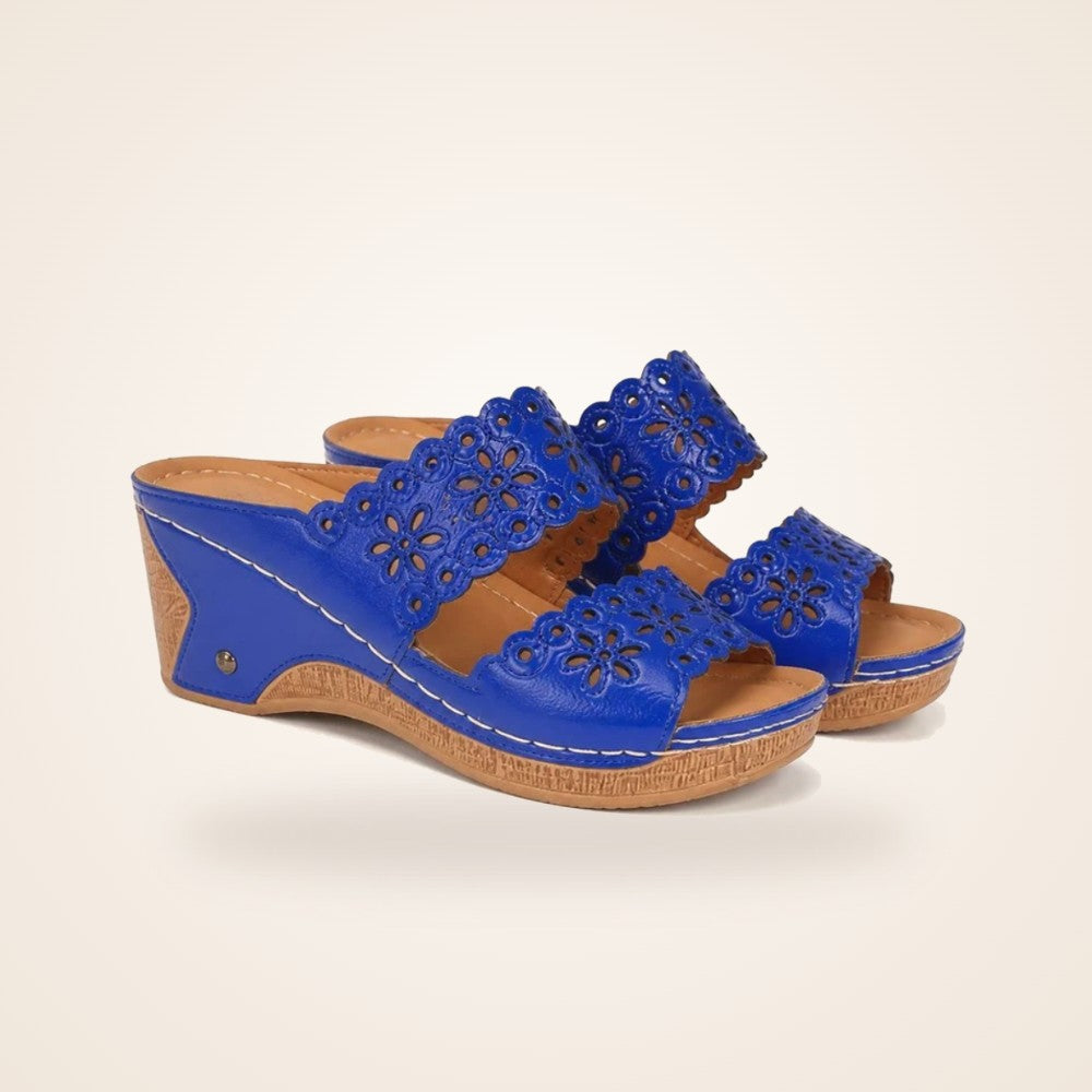 Lattice Wedge Slide in blue