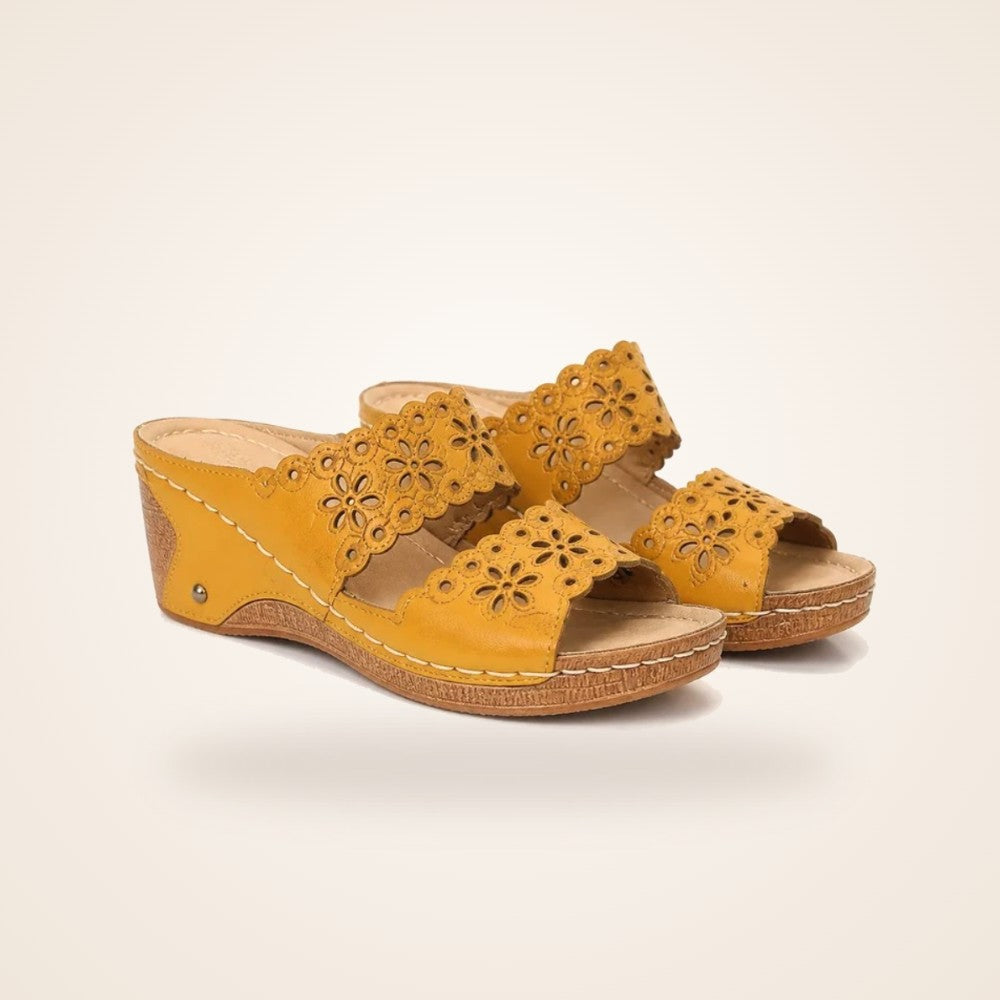 Lattice Wedge Slide in yellow