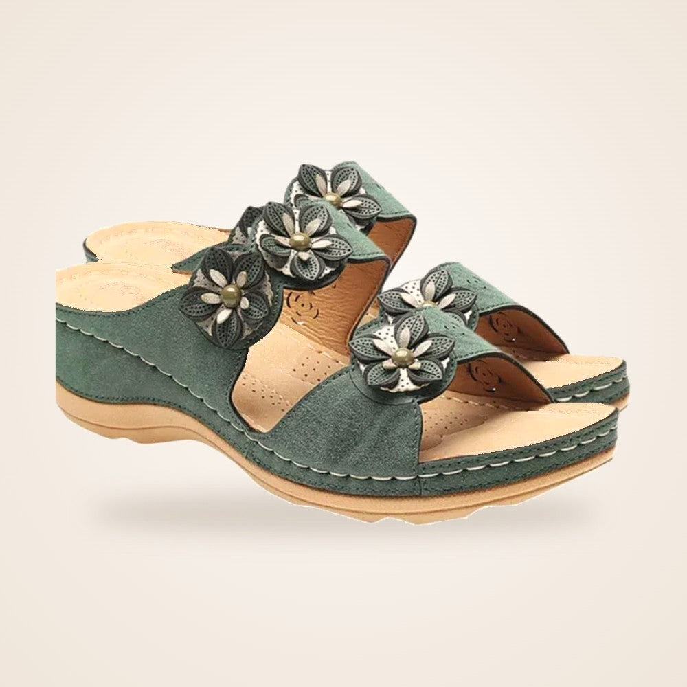 Posy Wedge Slide in green