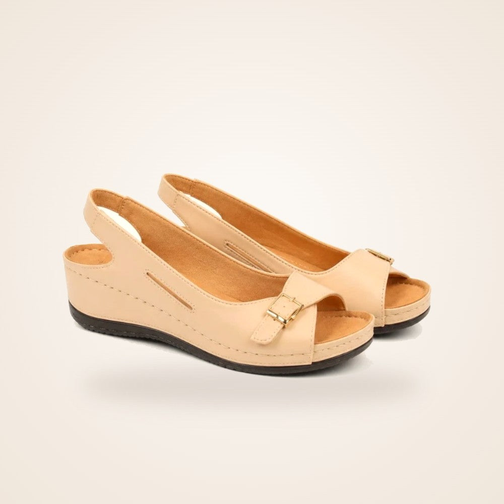 Roman Wedge Sandal in nude