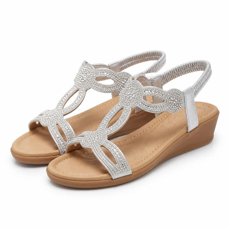 The Sunday Jewel Wedge in Silver