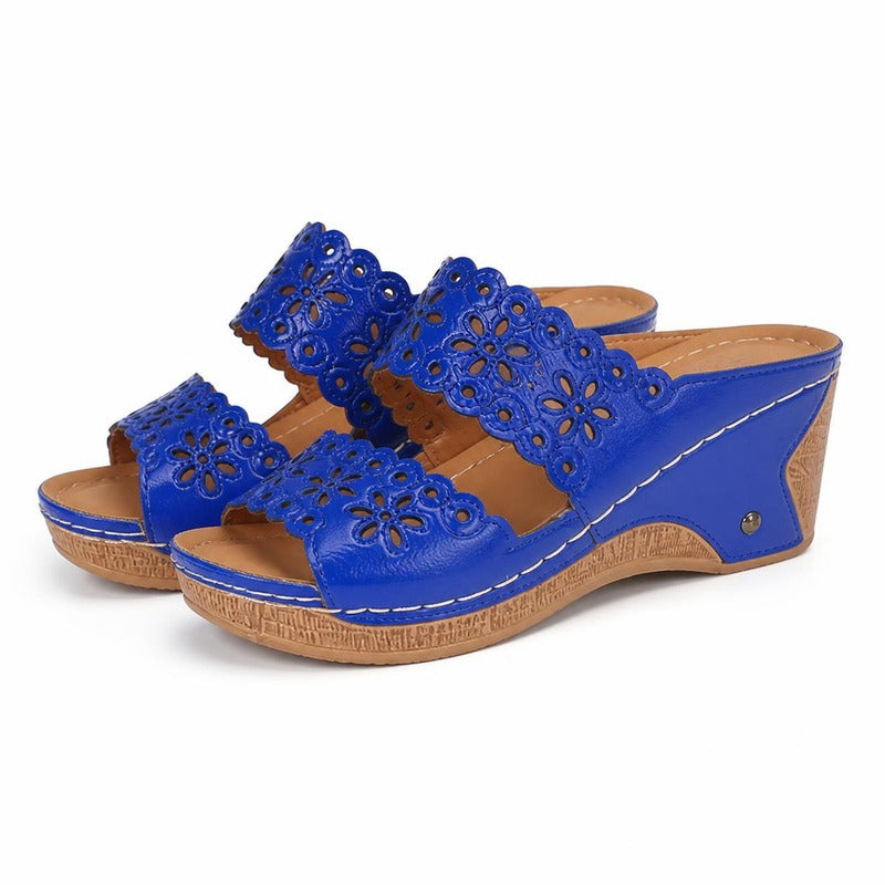 The Lattice Wedge Slide in Blue